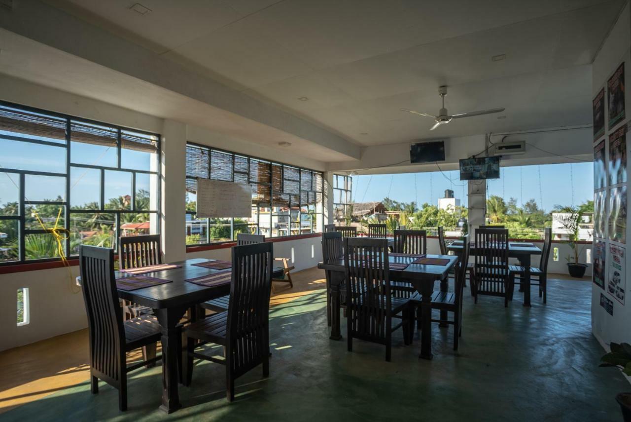 Chithru Bay Rooms & Hostel Arugam Bay Exterior photo